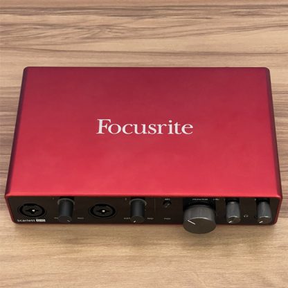 Interface de Áudio Seminovo Focusrite Scarlett 8i6 3° geração - Image 2